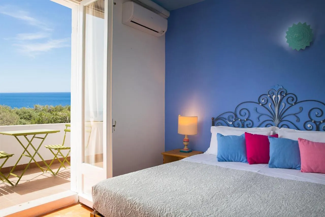 Alojamento de Acomodação e Pequeno-almoço Palmasera Charming Suites Cala Gonone